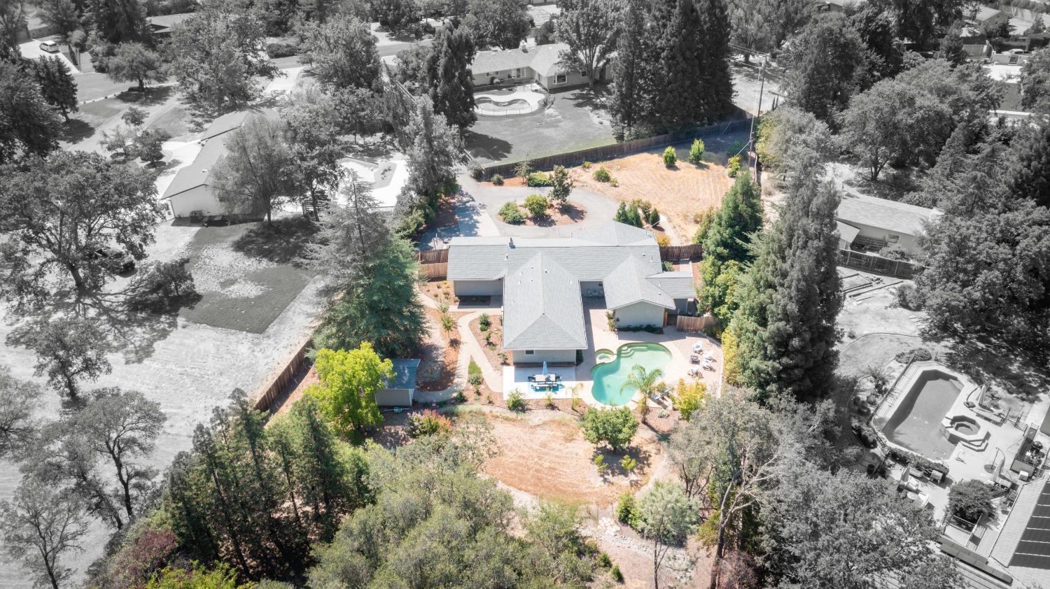 8266 Royall Oaks Drive