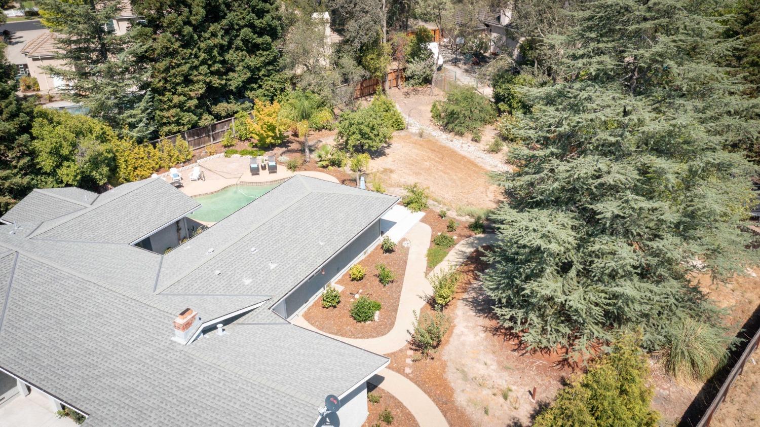 8266 Royall Oaks Drive