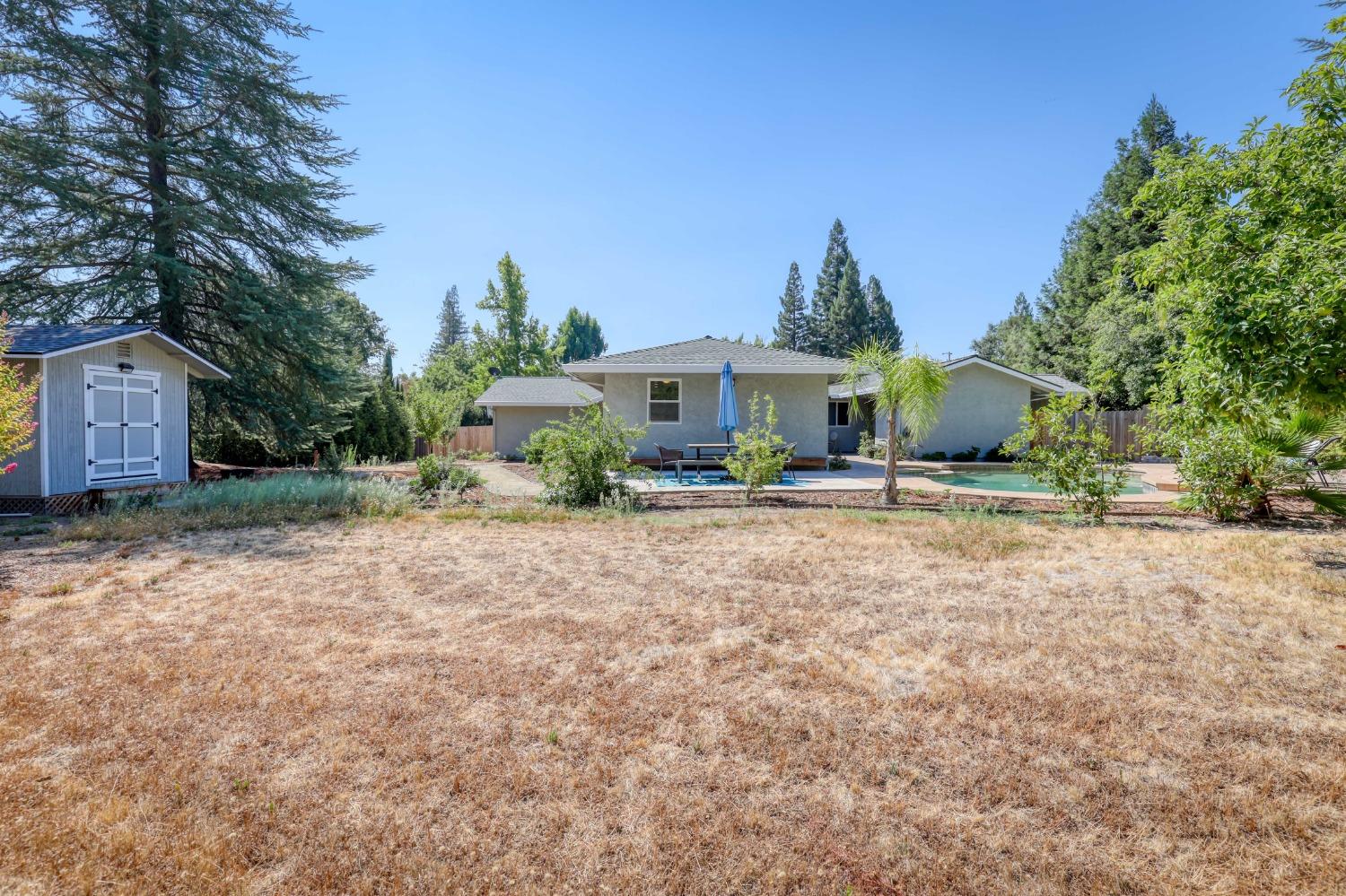8266 Royall Oaks Drive