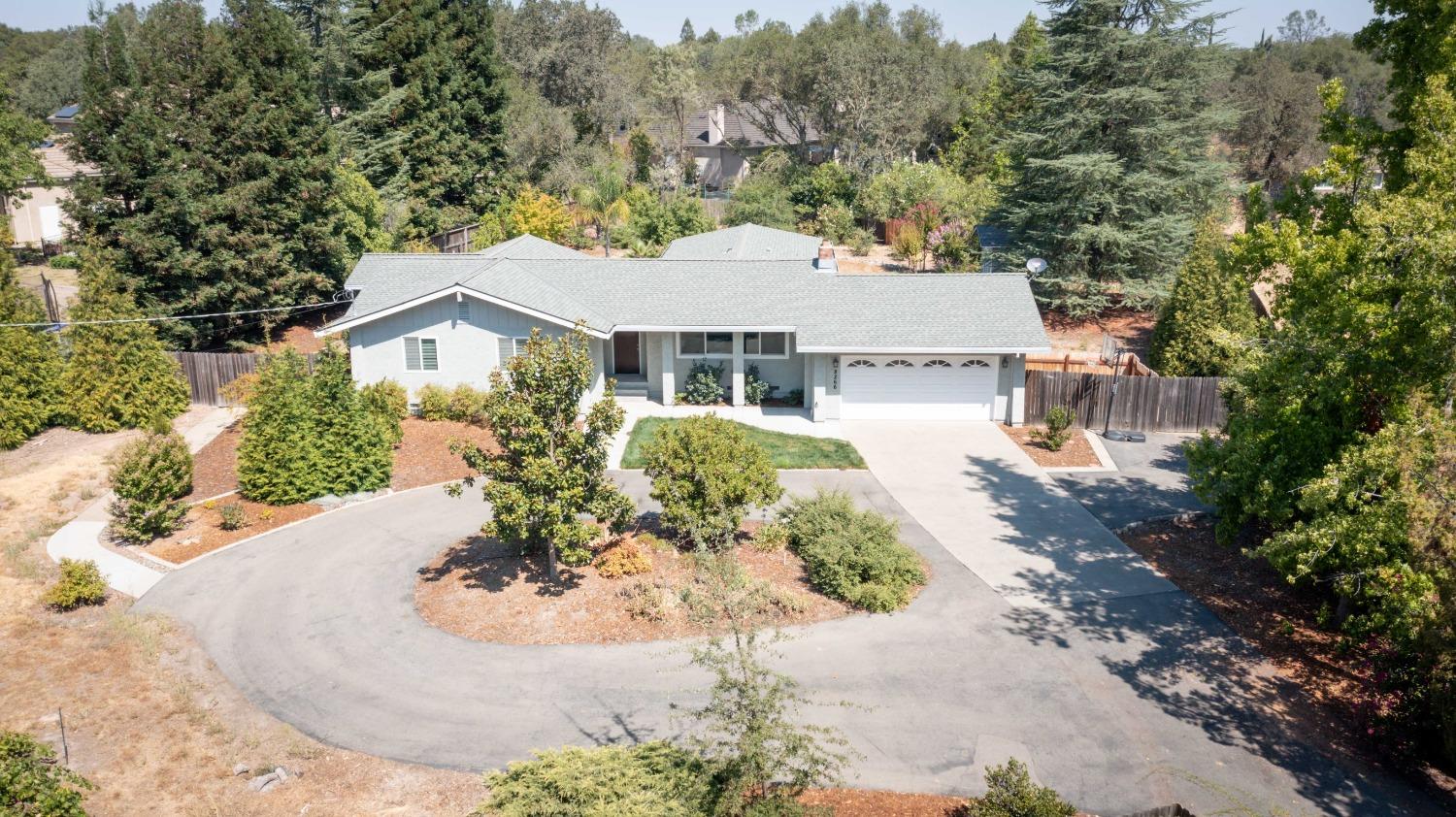 8266 Royall Oaks Drive