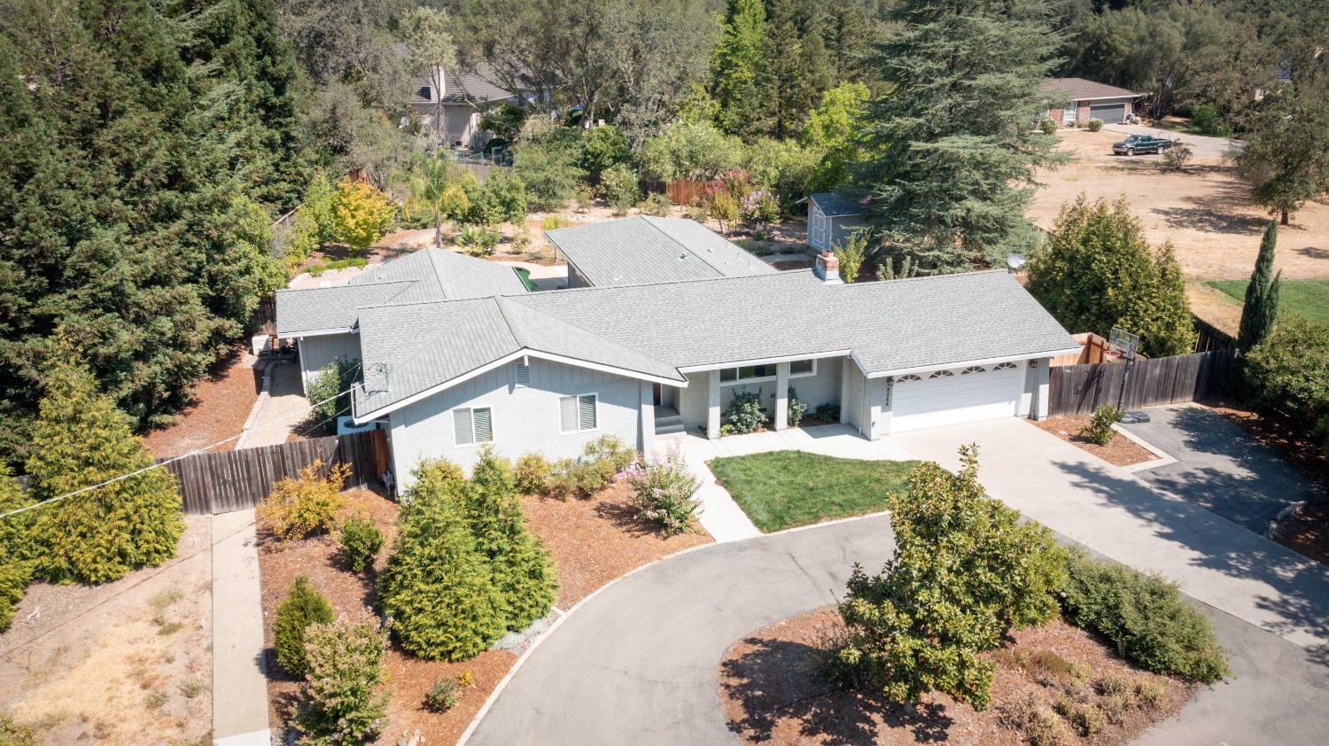 8266 Royall Oaks Drive