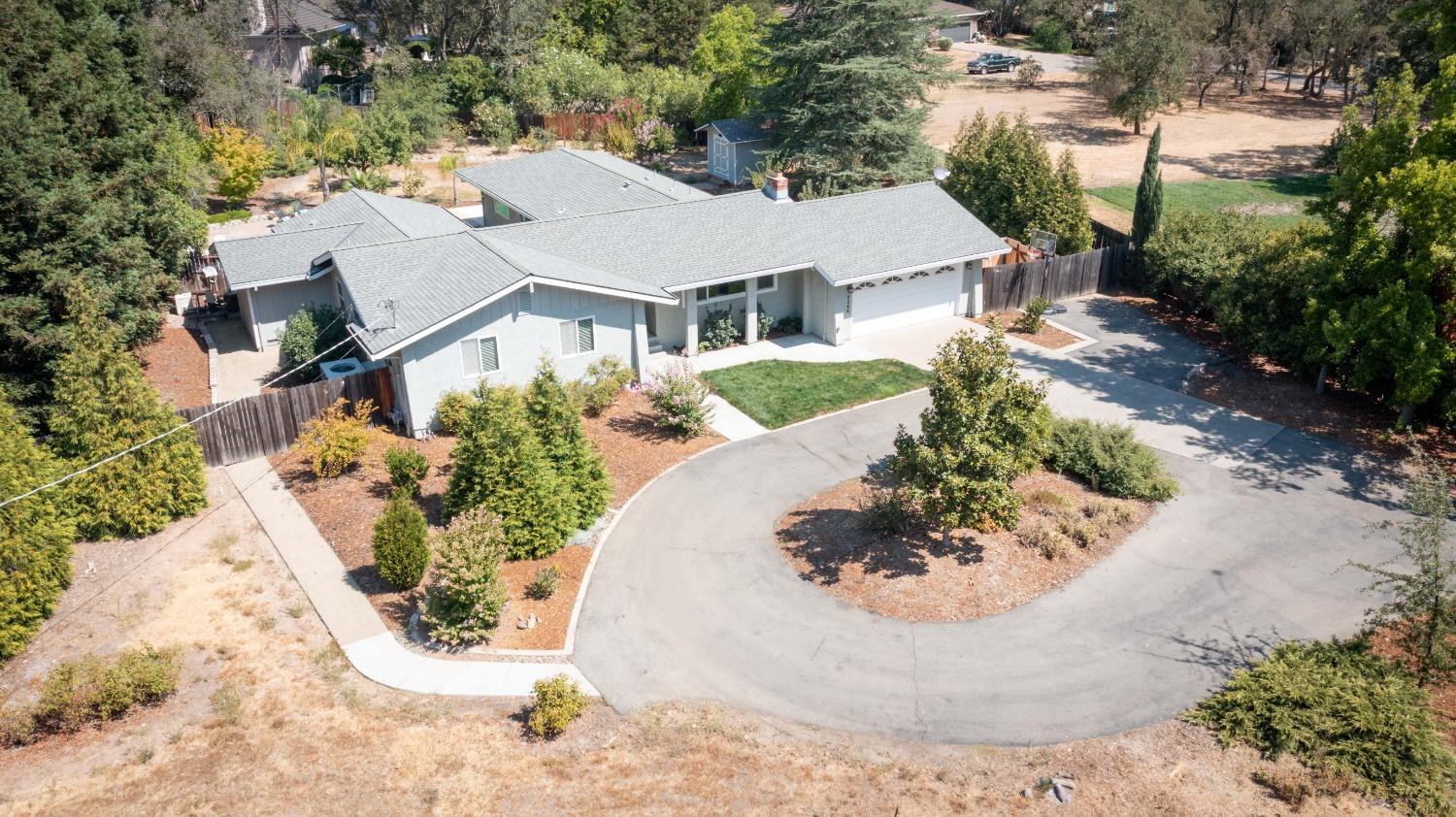 8266 Royall Oaks Drive