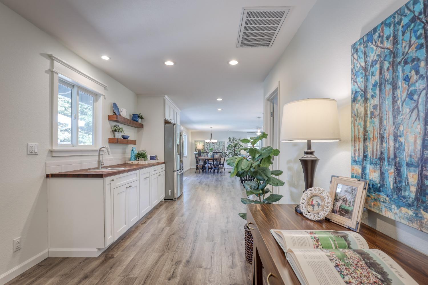 8266 Royall Oaks Drive
