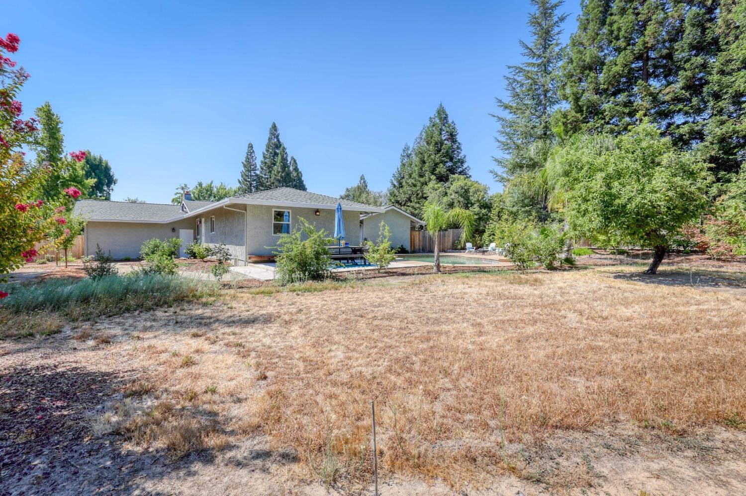 8266 Royall Oaks Drive
