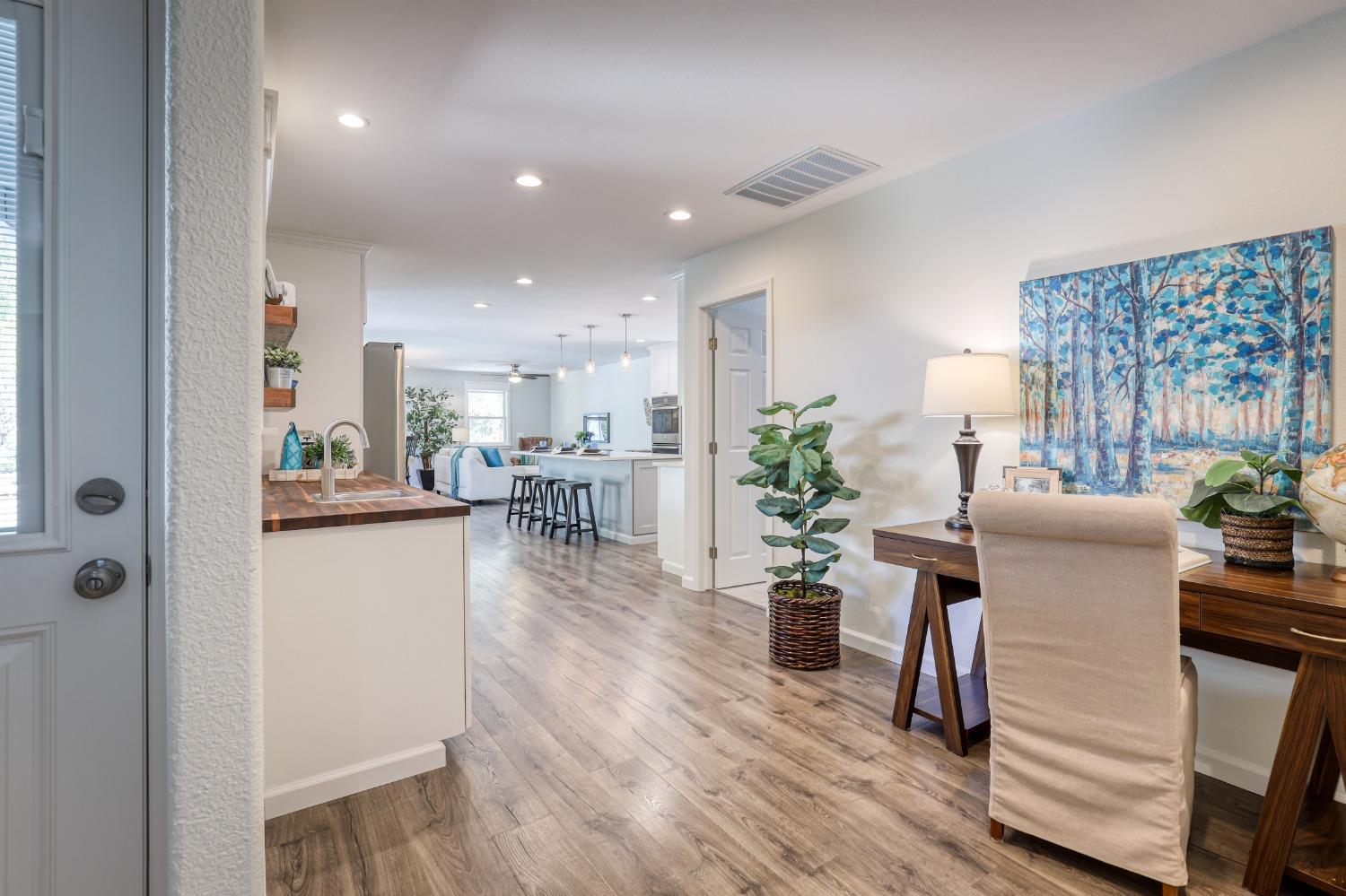 8266 Royall Oaks Drive