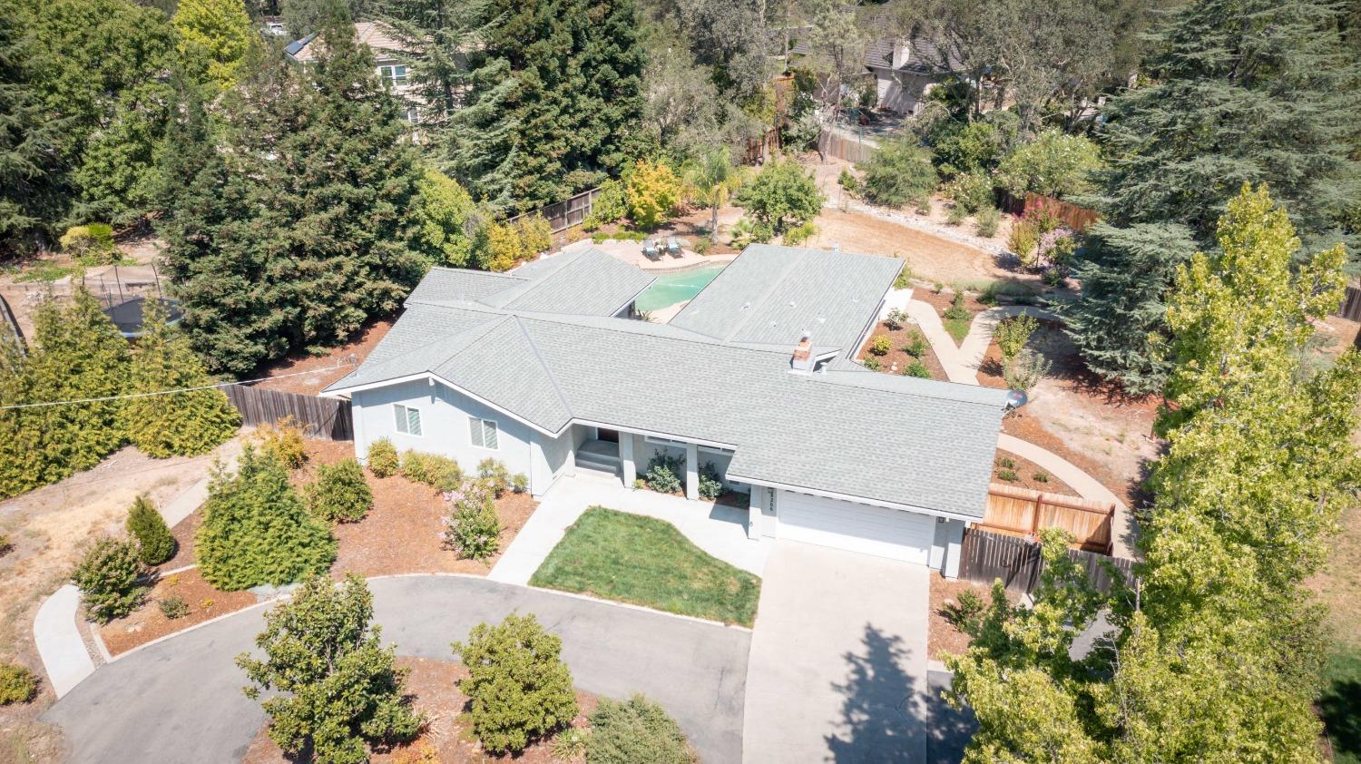 8266 Royall Oaks Drive