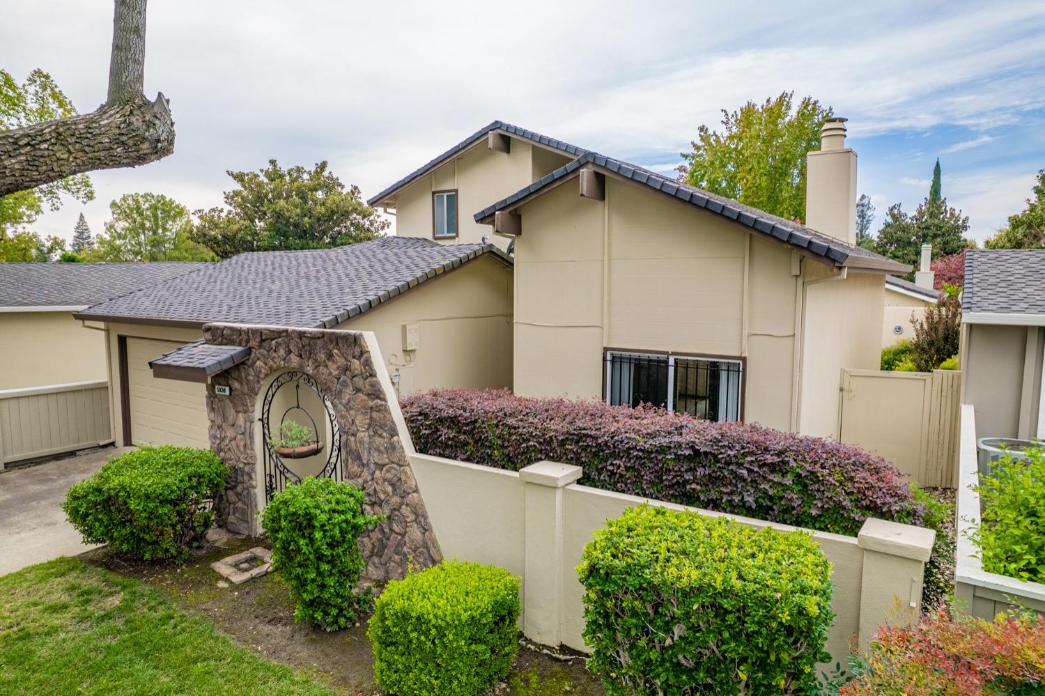 5830 Kahara Court