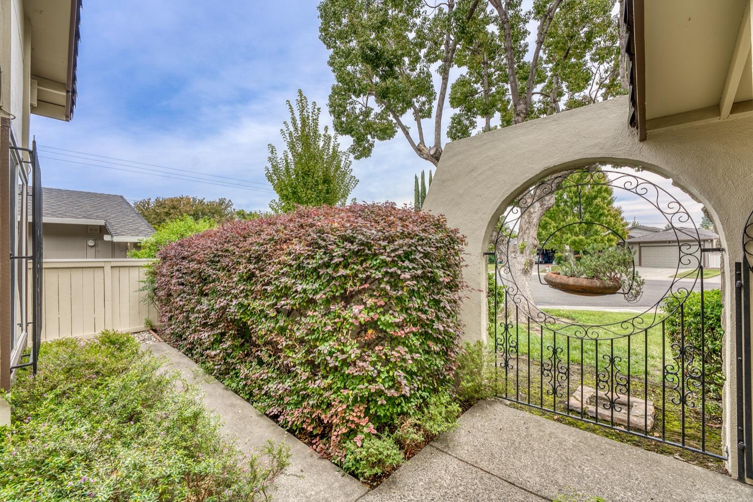 5830 Kahara Court