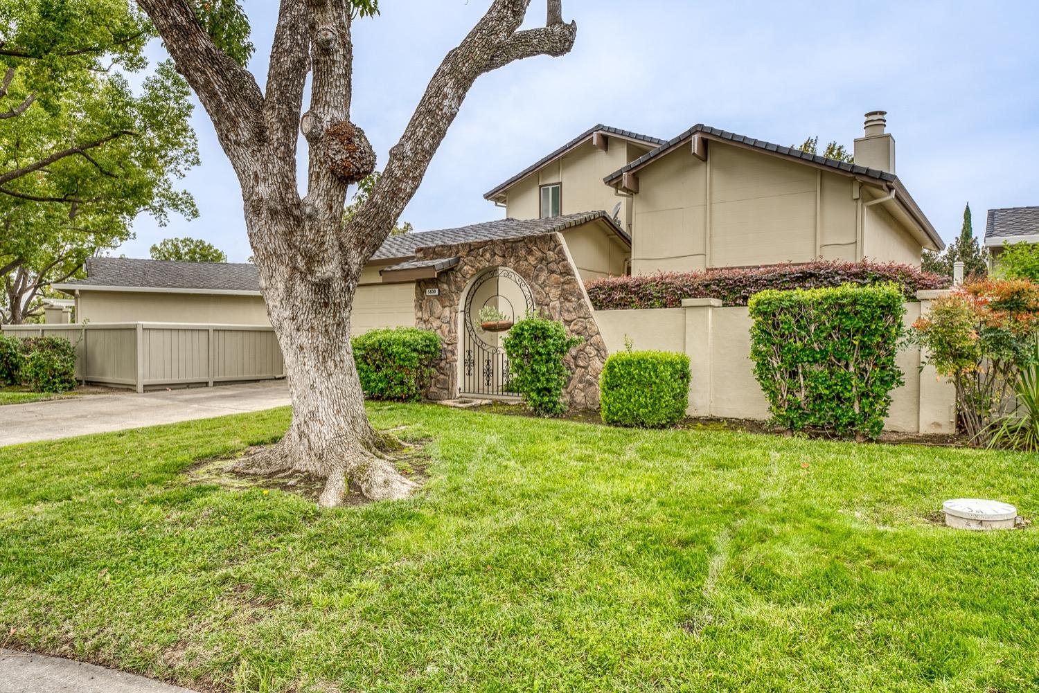 5830 Kahara Court