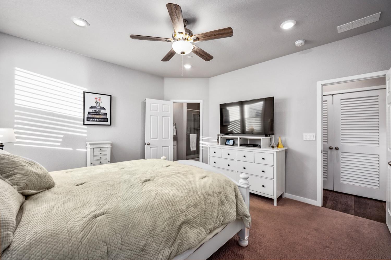 909 Marine Blue Court
