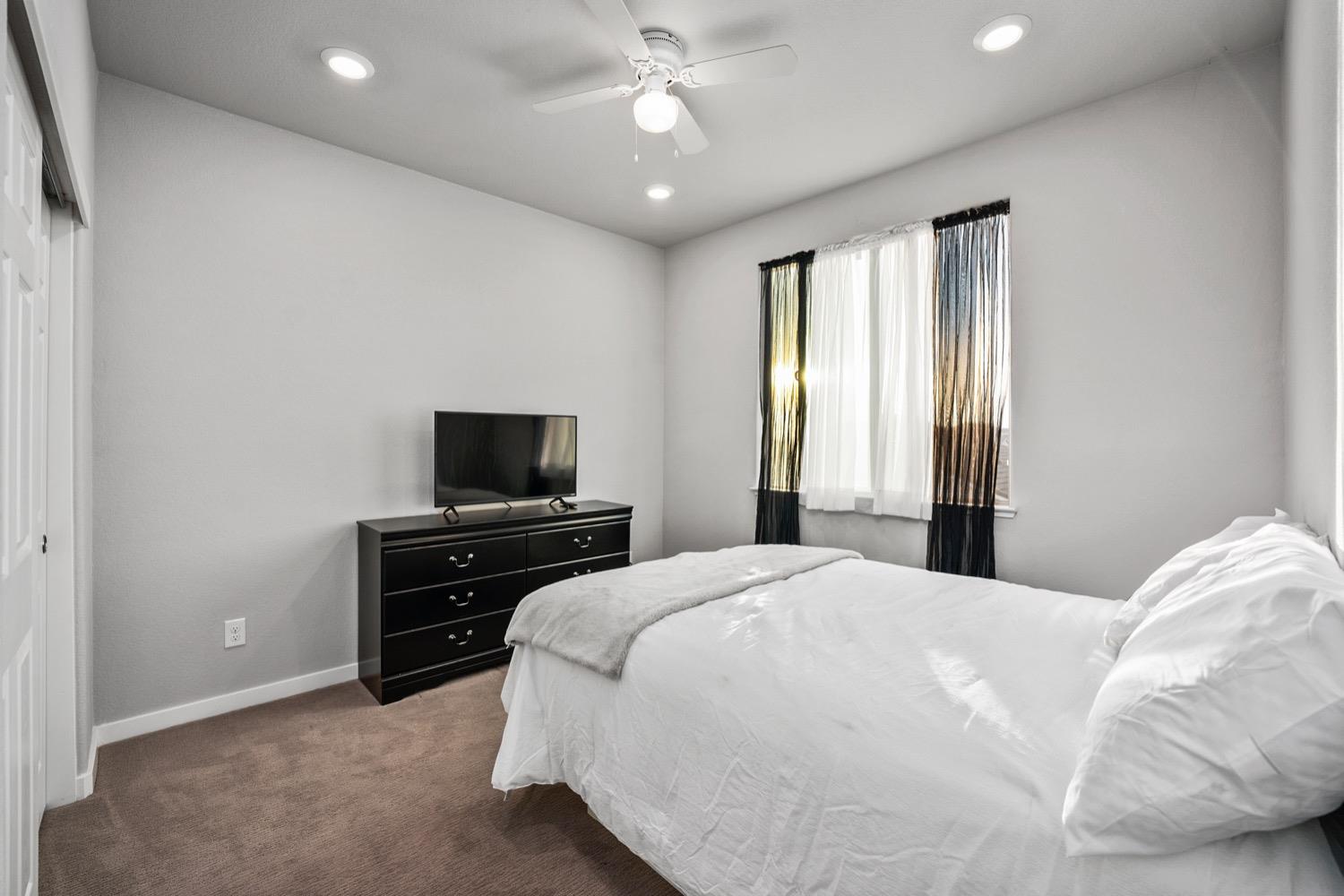 909 Marine Blue Court