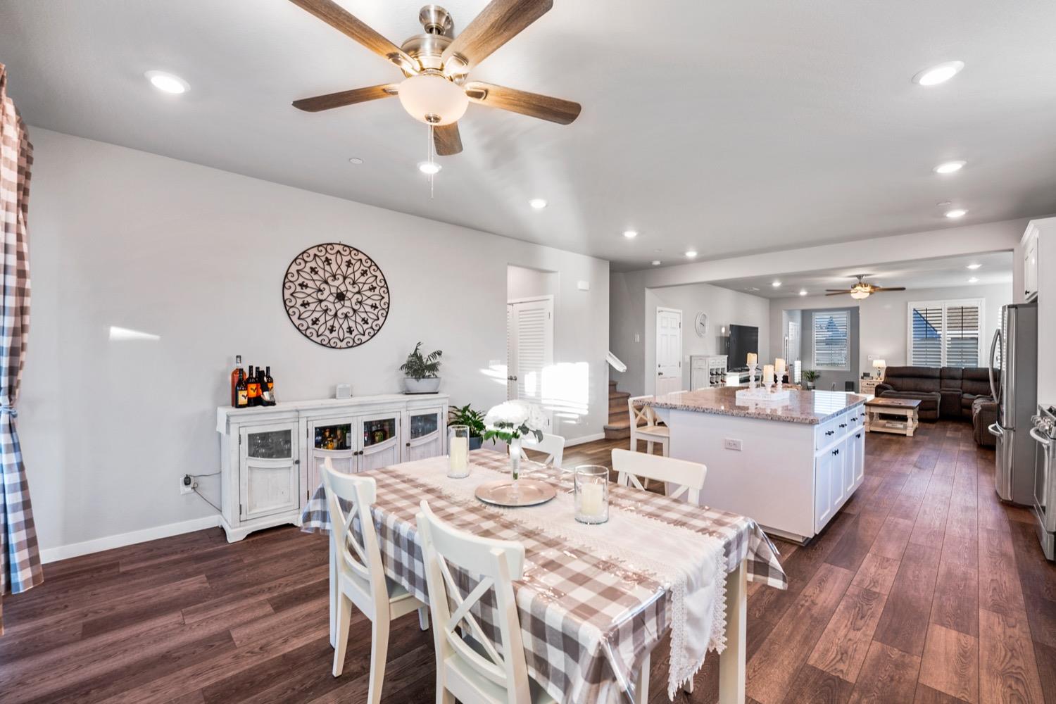 909 Marine Blue Court