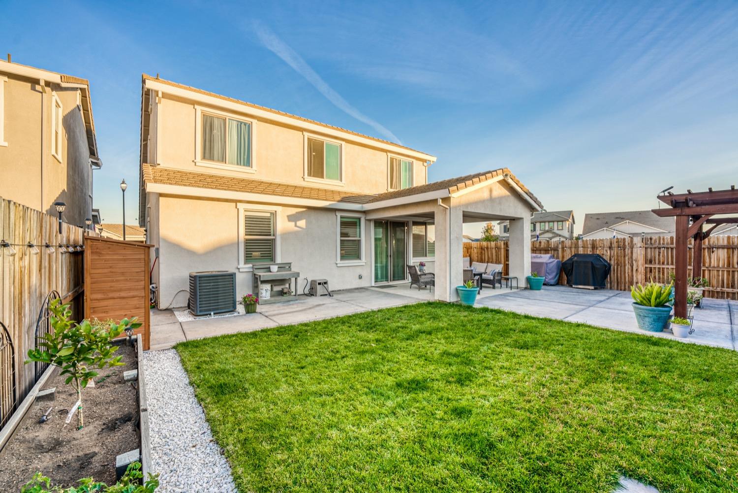 909 Marine Blue Court