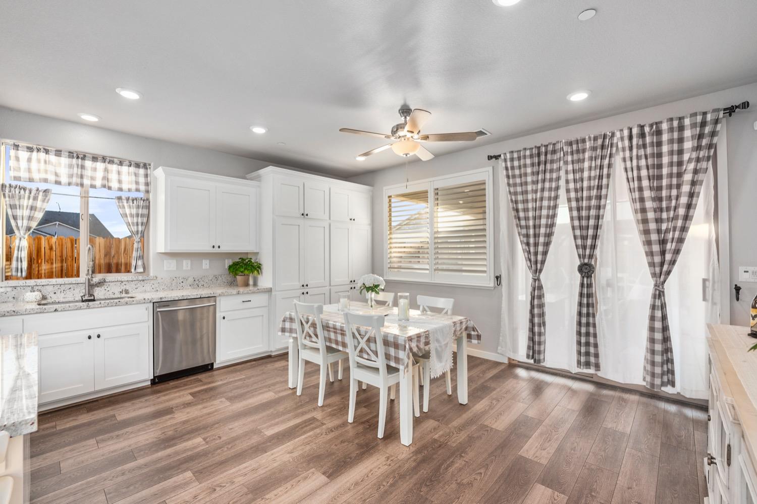 909 Marine Blue Court