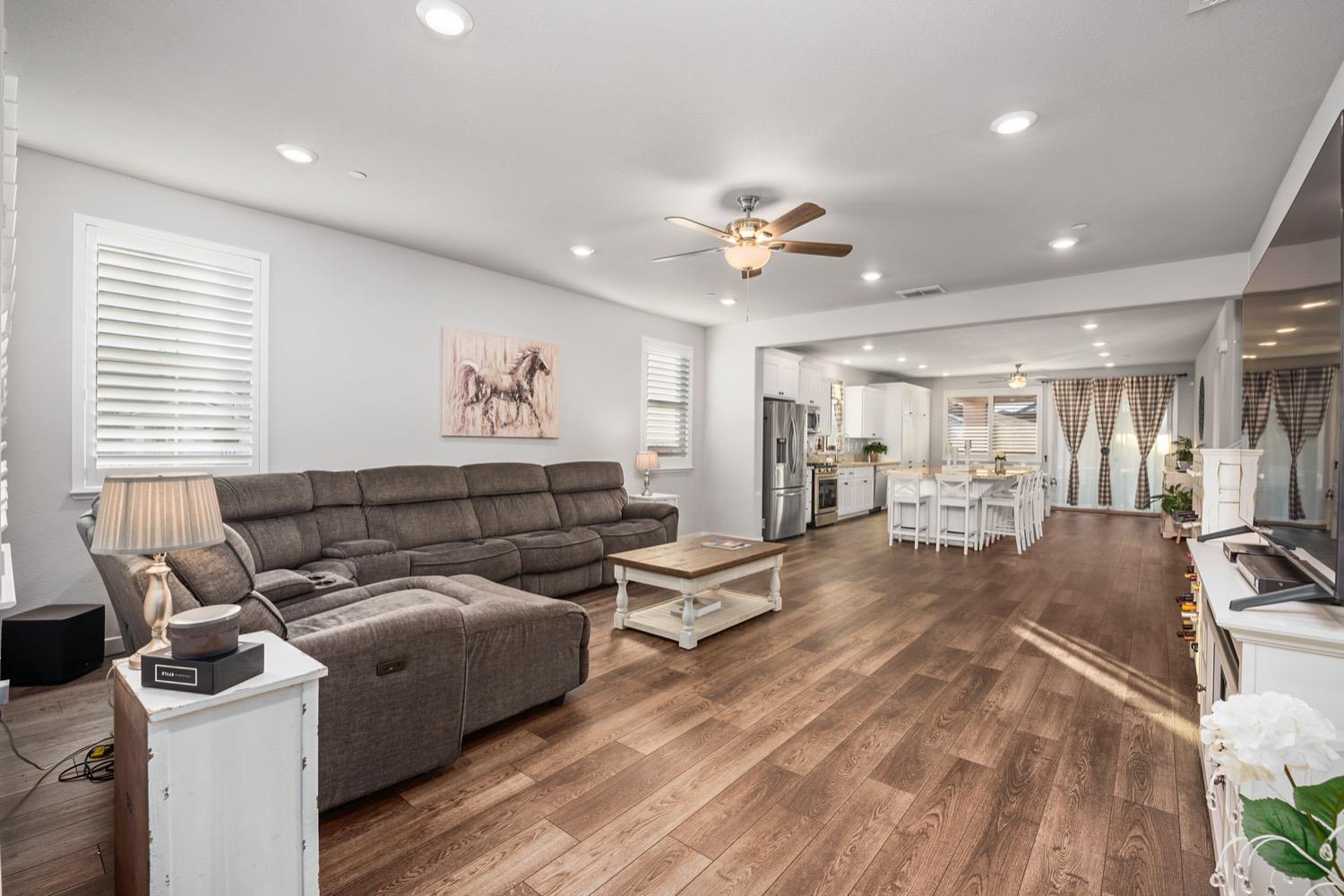 909 Marine Blue Court