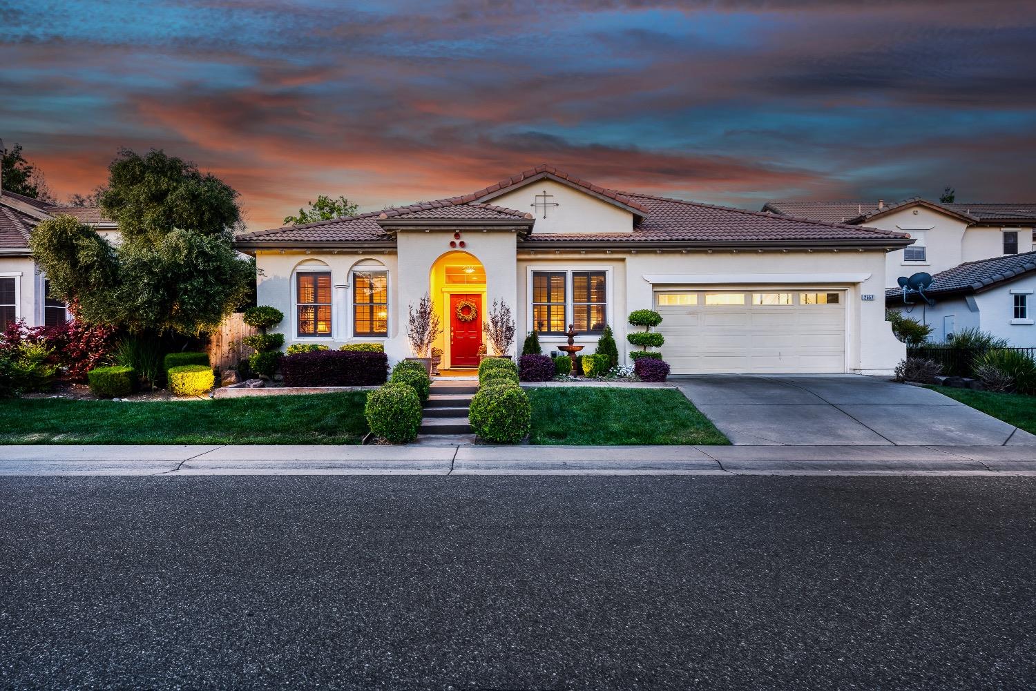 2557 Century Oak Drive