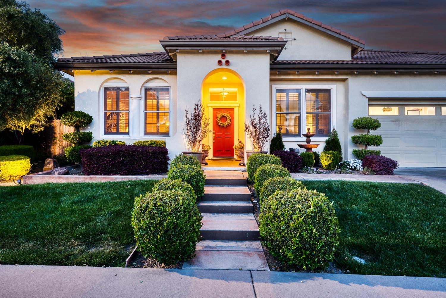 2557 Century Oak Drive