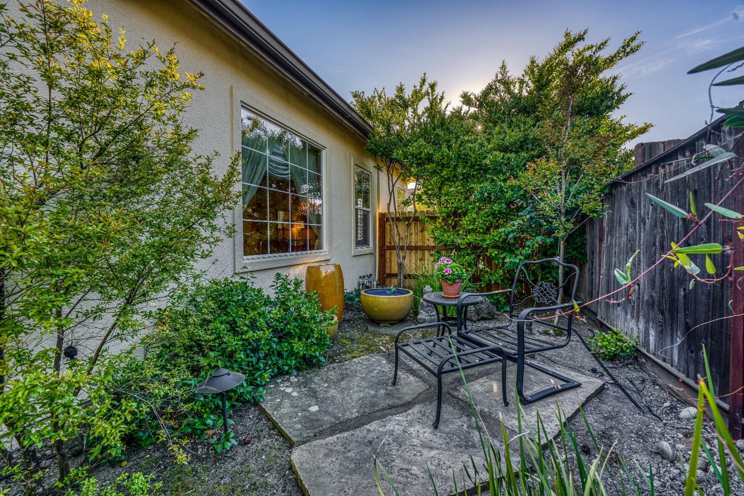 2557 Century Oak Drive