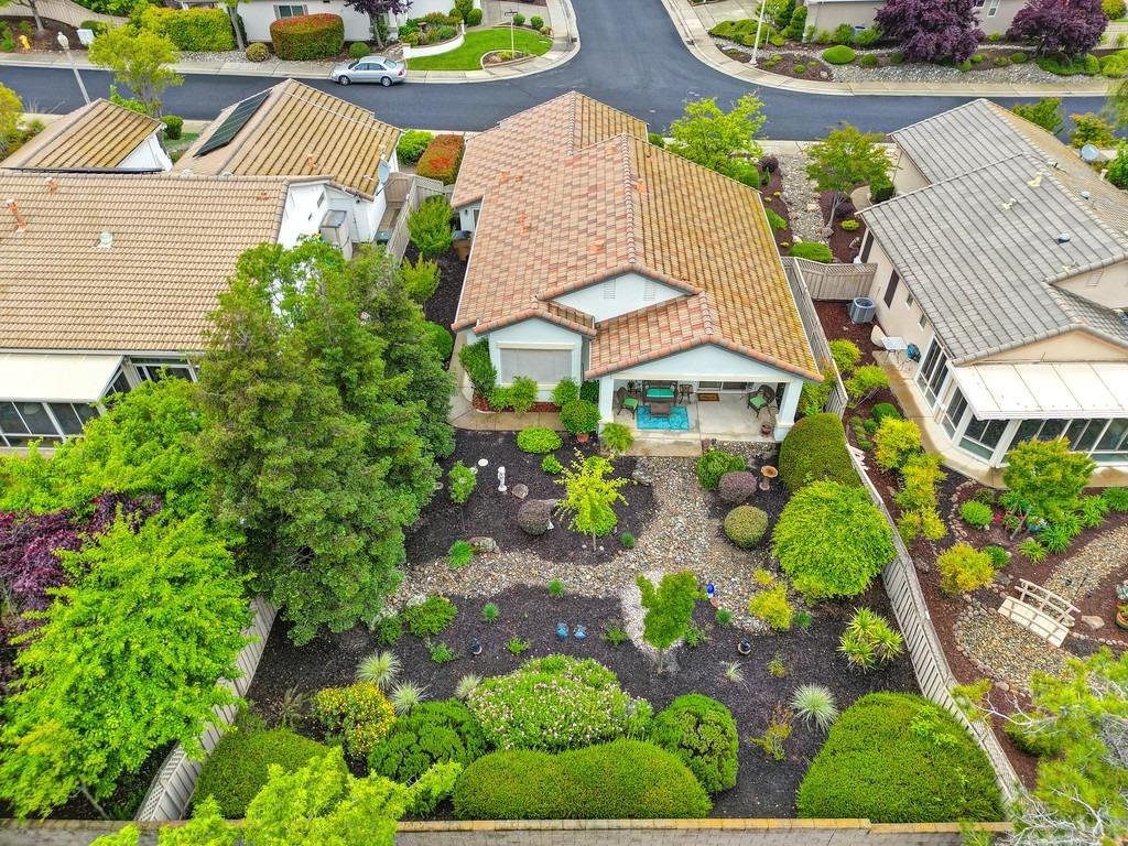 845 Dogwood Loop