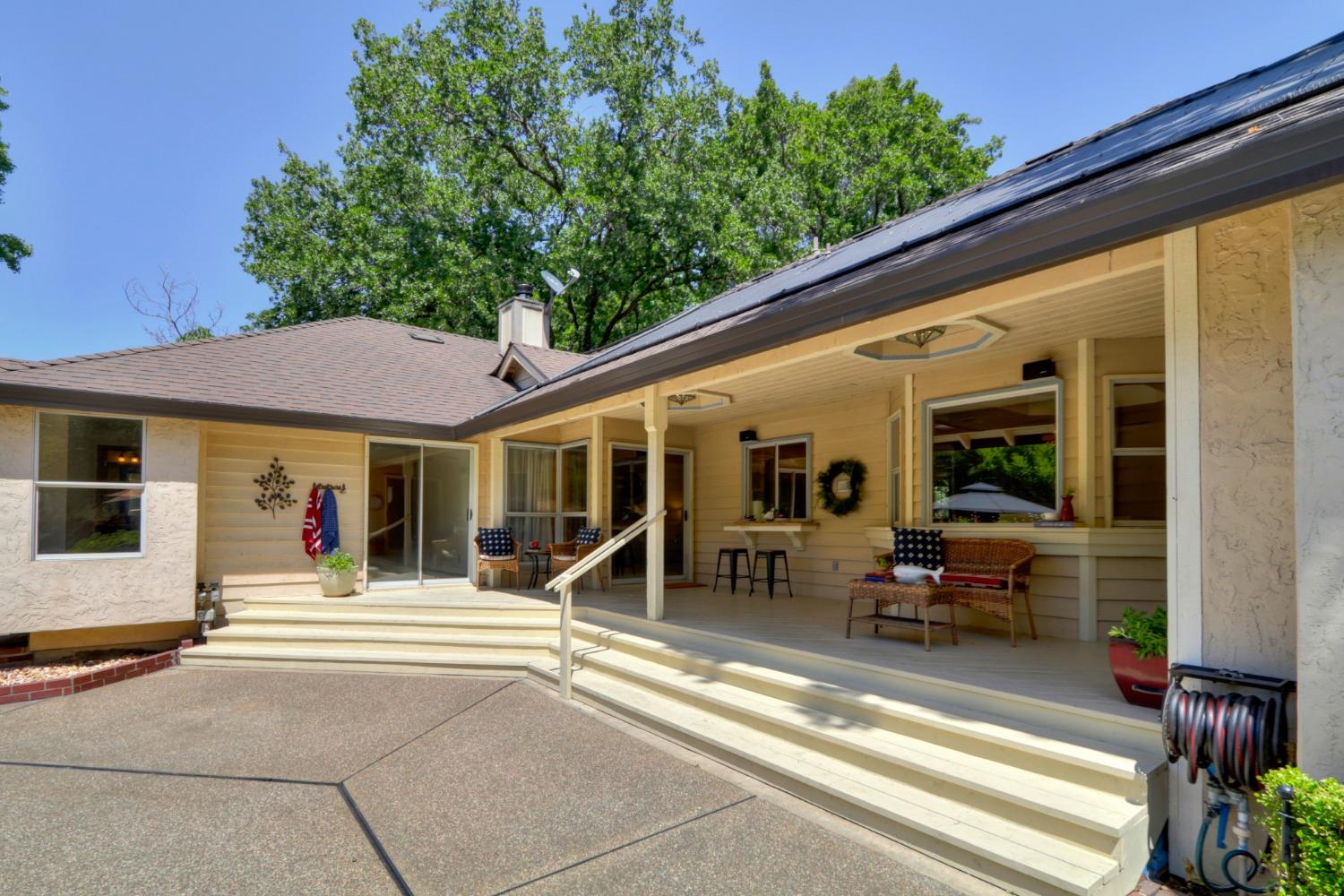 6810 Bell Drive