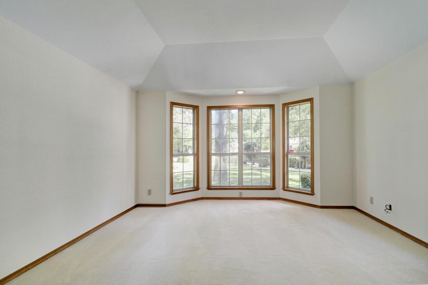 6810 Bell Drive