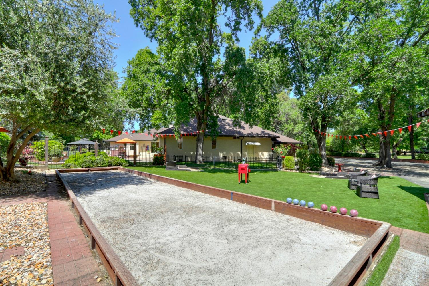 6810 Bell Drive