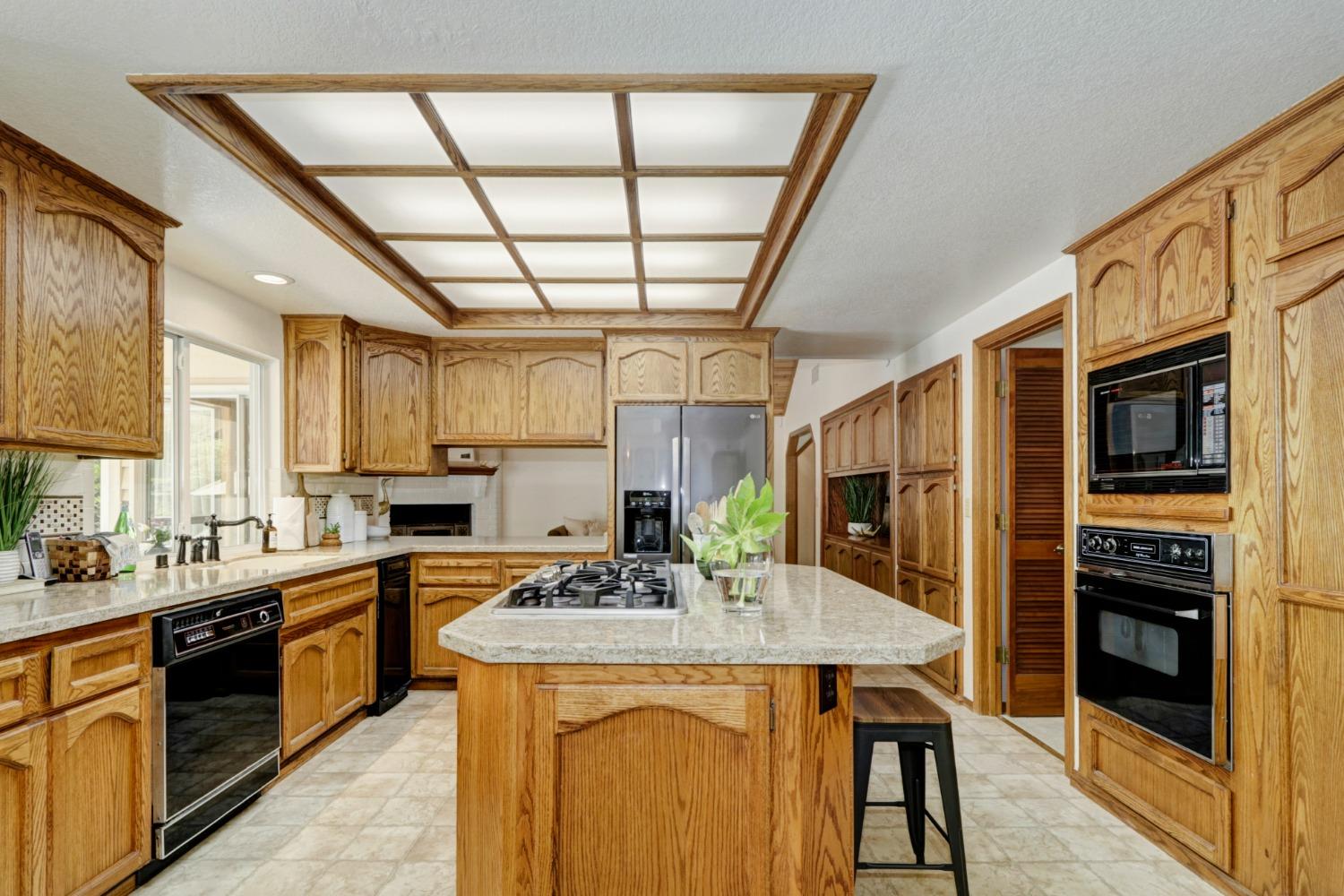 6810 Bell Drive
