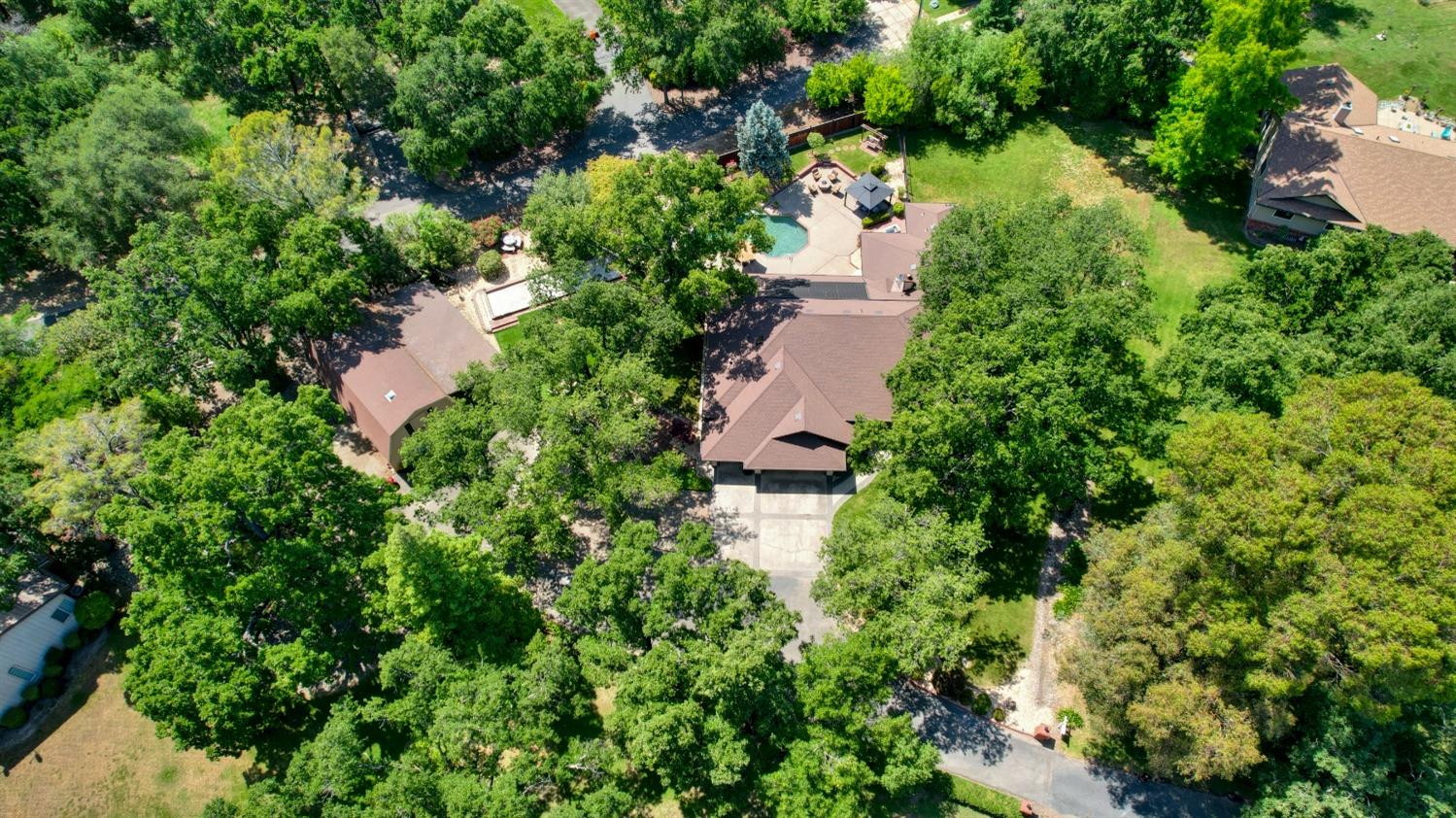 6810 Bell Drive