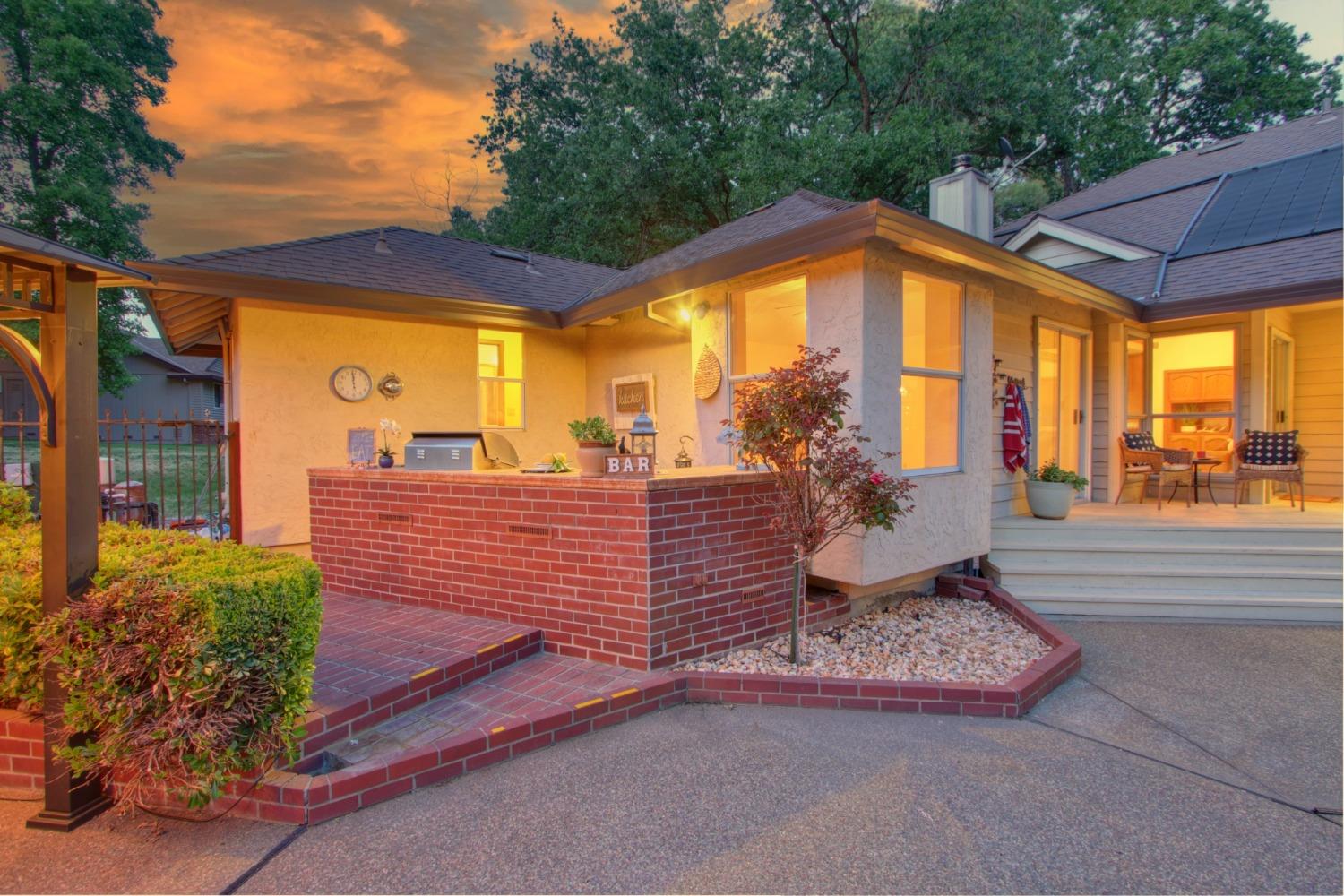 6810 Bell Drive