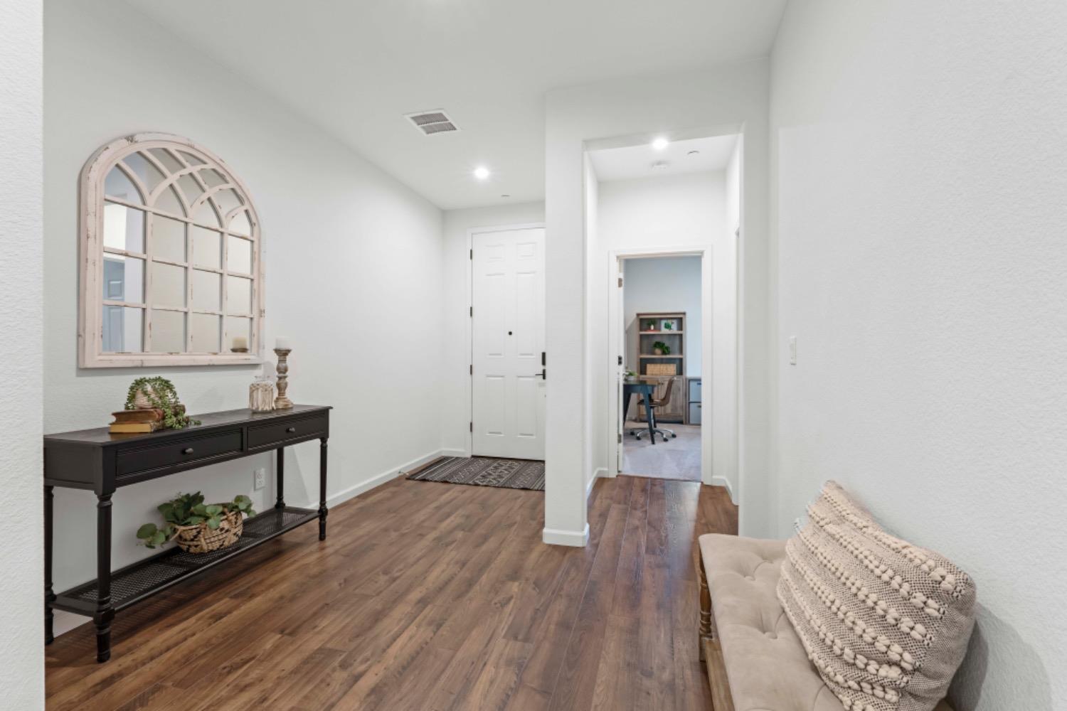 105 Ridgecrest Court