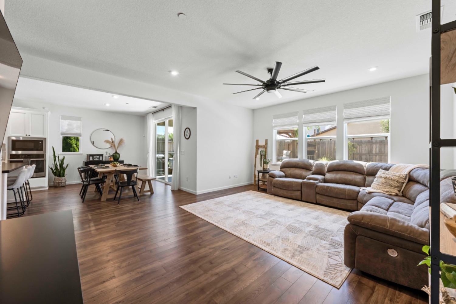 105 Ridgecrest Court