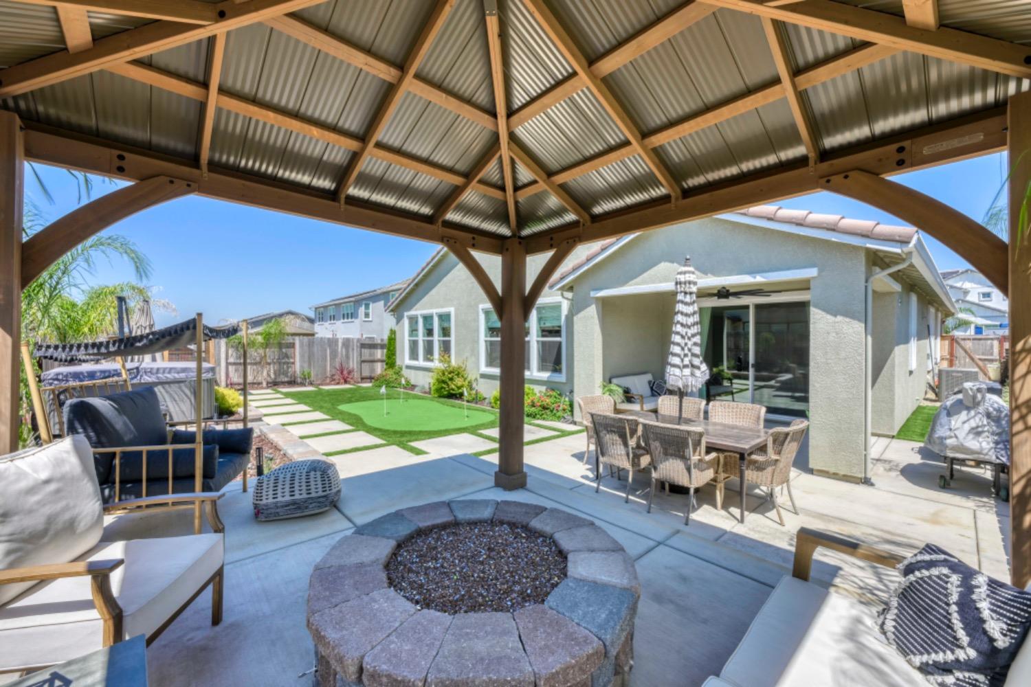 105 Ridgecrest Court