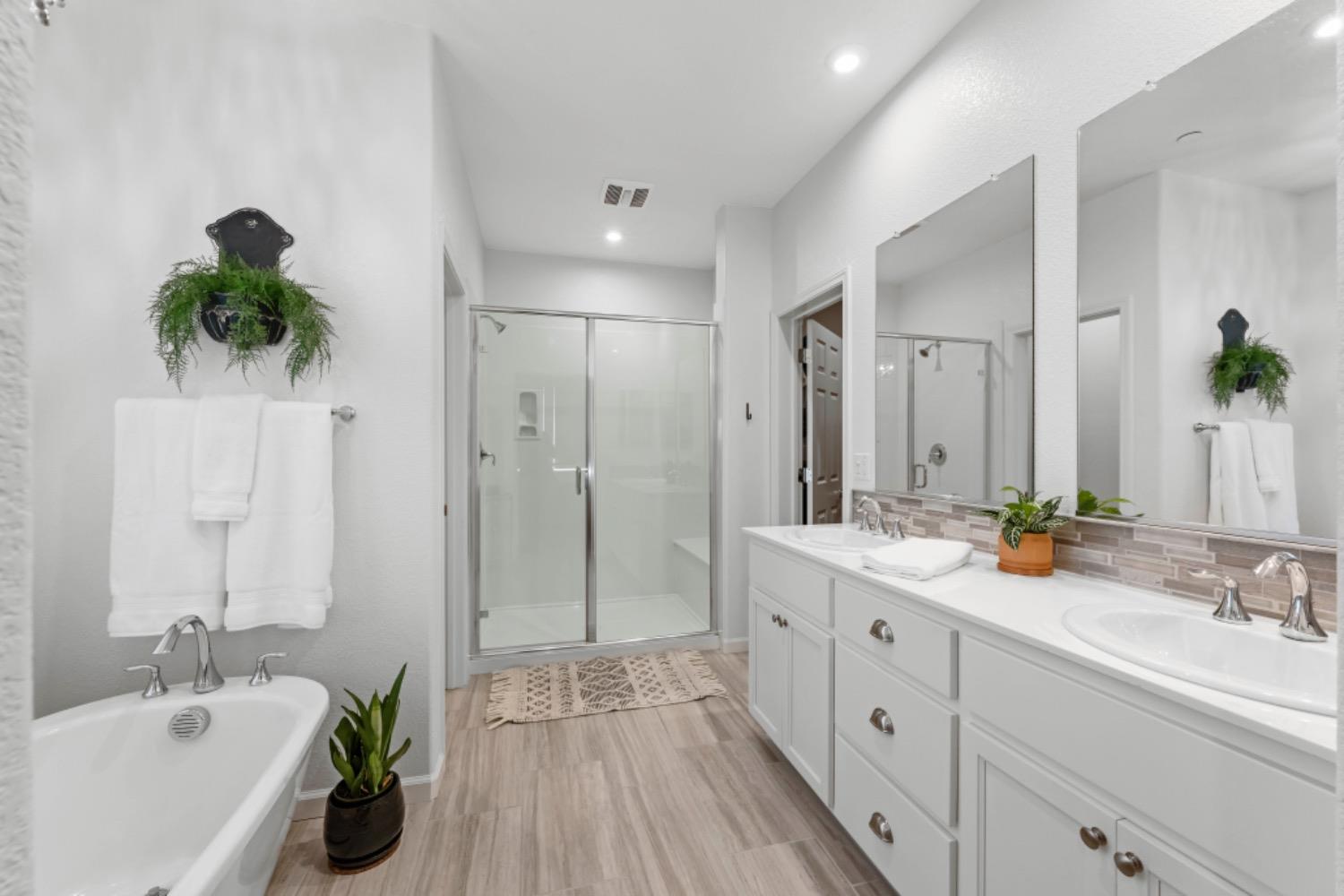 105 Ridgecrest Court