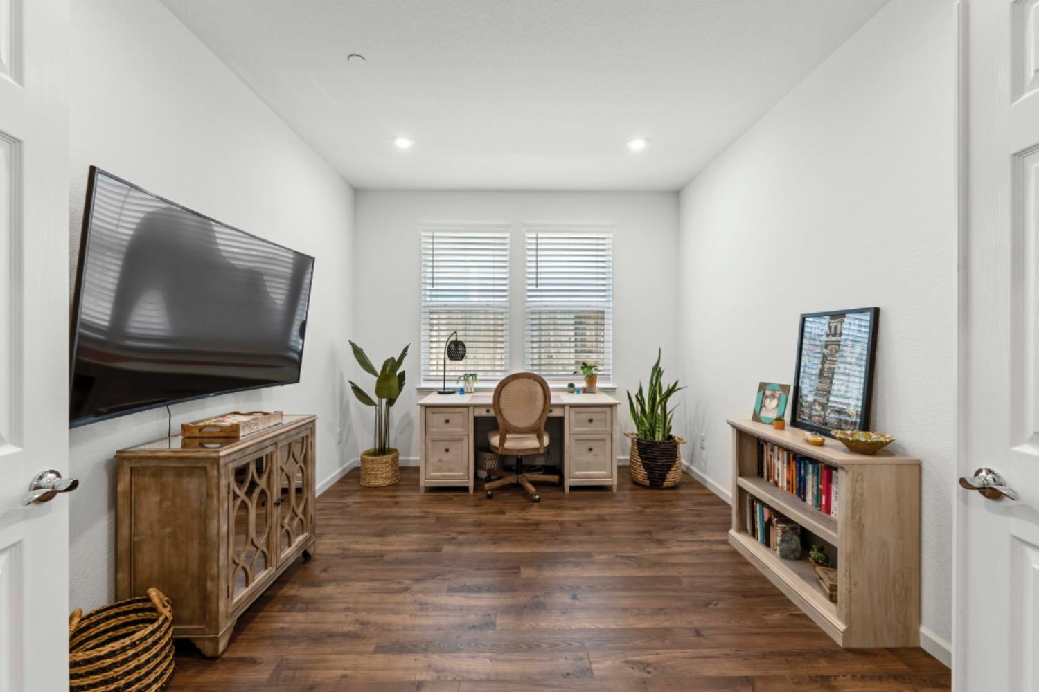 105 Ridgecrest Court