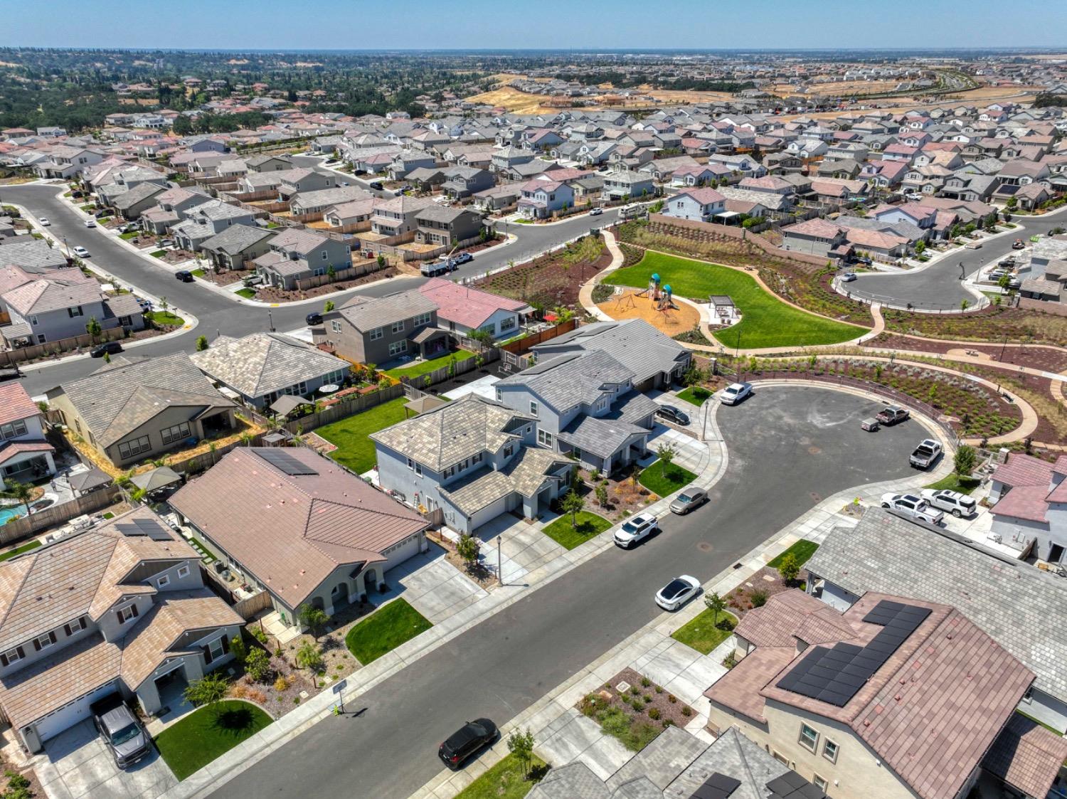 105 Ridgecrest Court