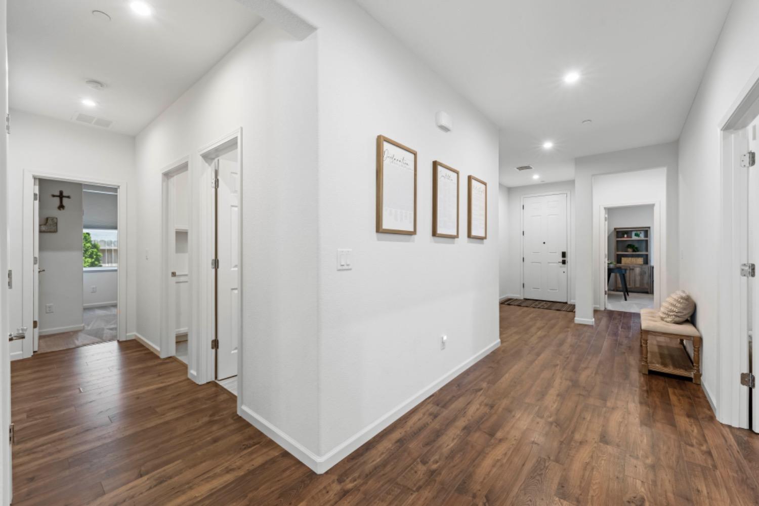 105 Ridgecrest Court