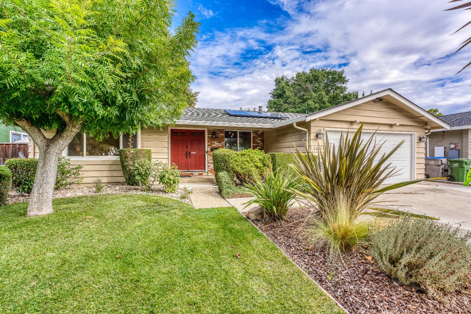 4344 Beechmont Avenue