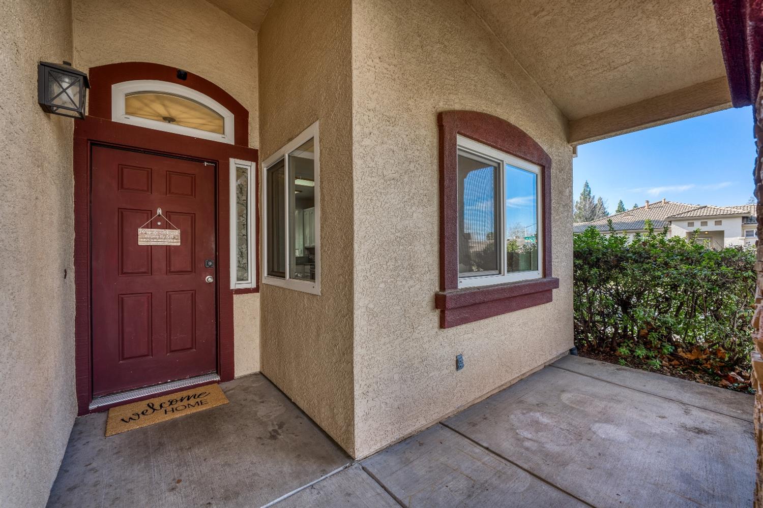1597 Arncliffe Way