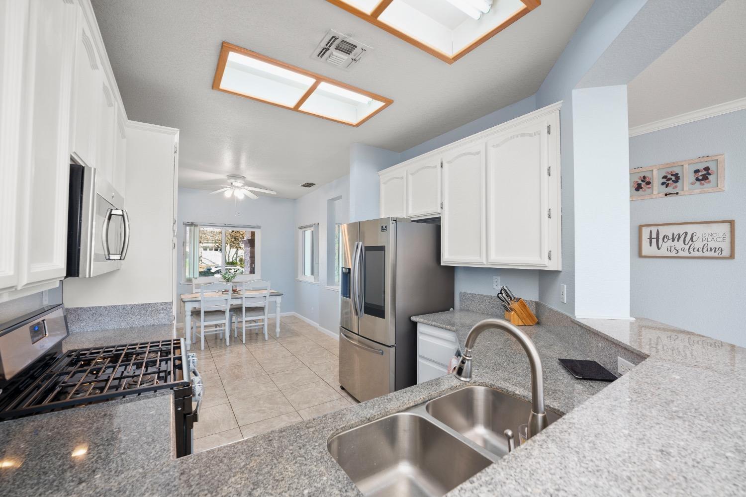 1597 Arncliffe Way