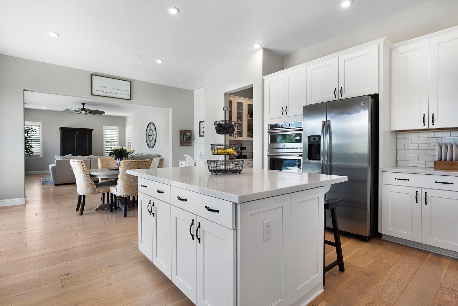 5420 Coulter Court