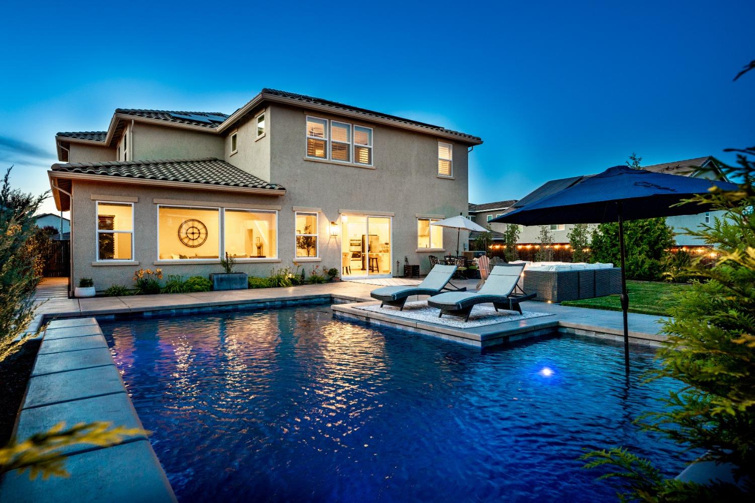 5420 Coulter Court