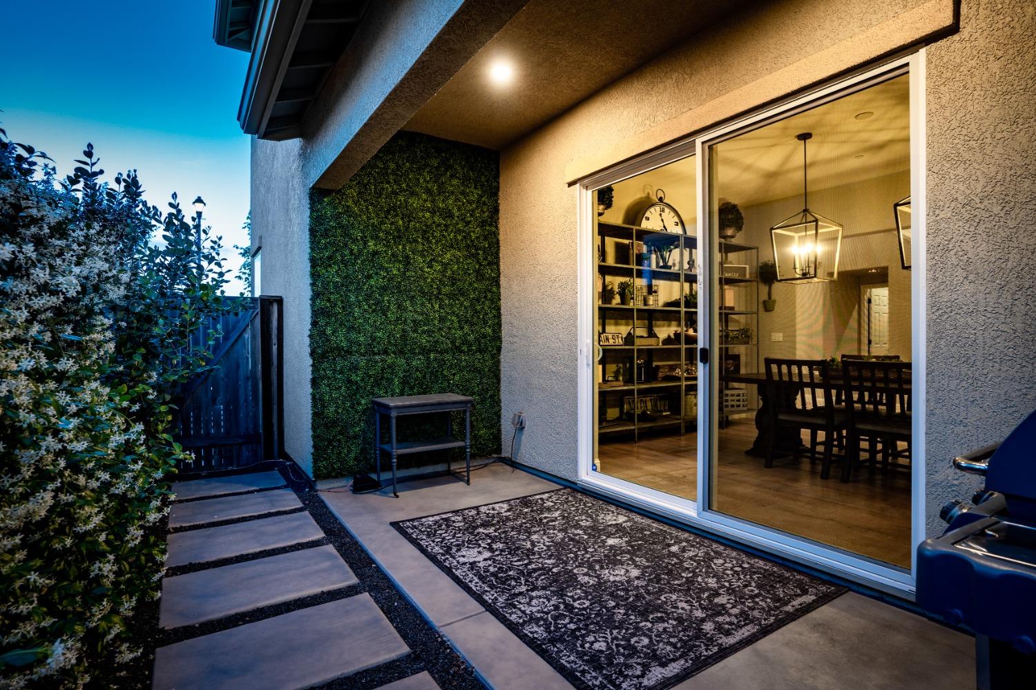 5420 Coulter Court
