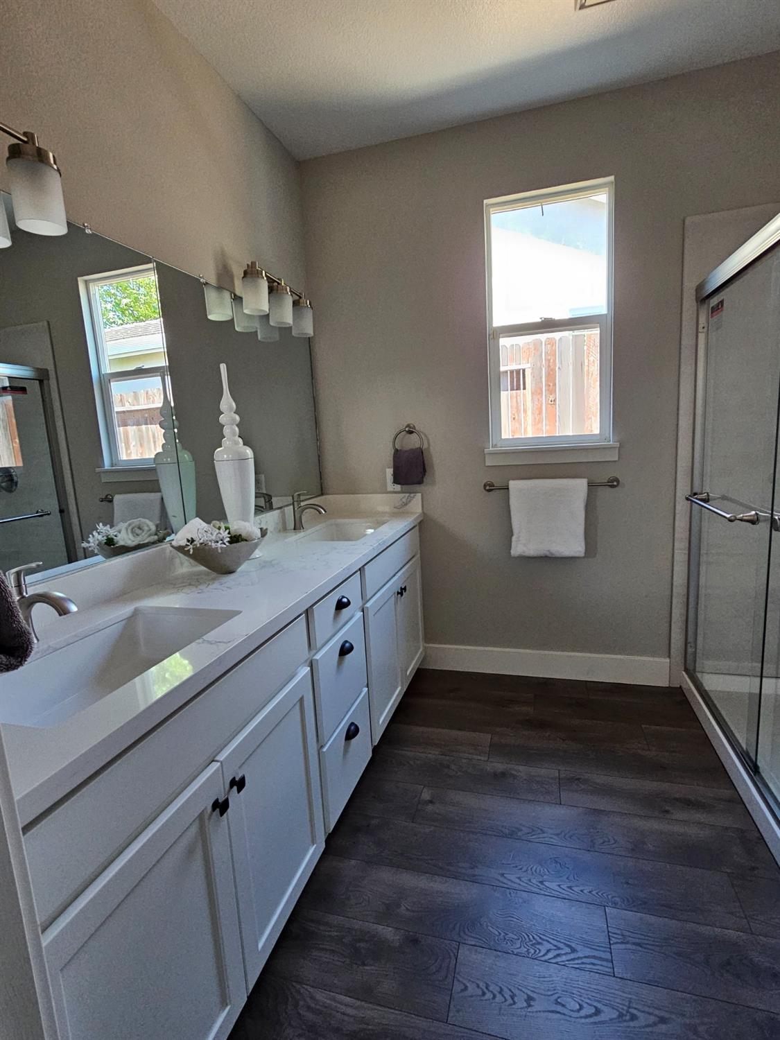 2809 Black Oak Drive