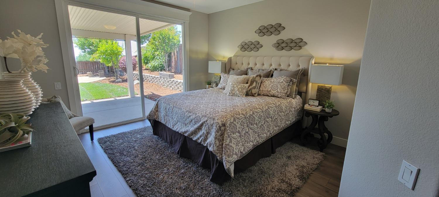 2809 Black Oak Drive
