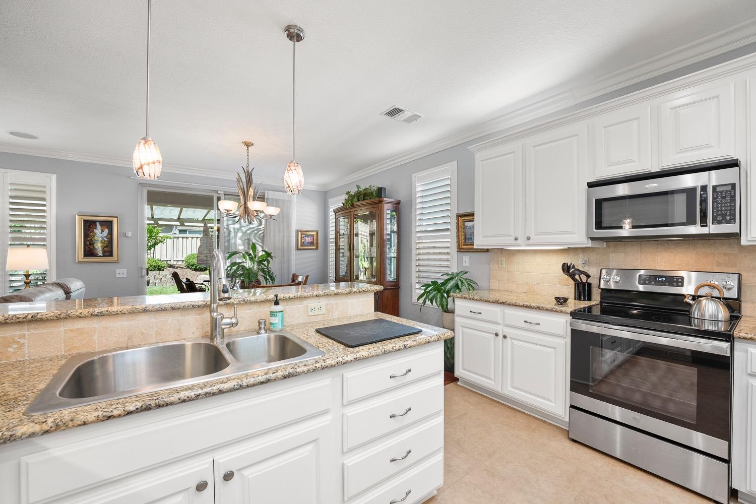 2051 Coldwater Lane