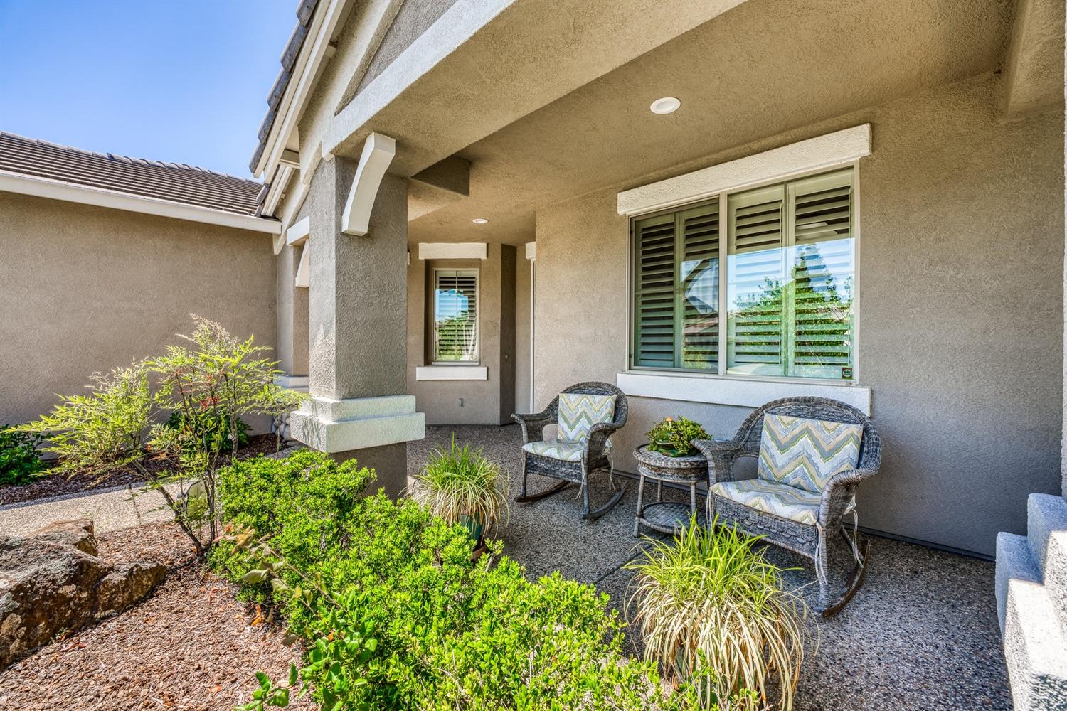 2051 Coldwater Lane