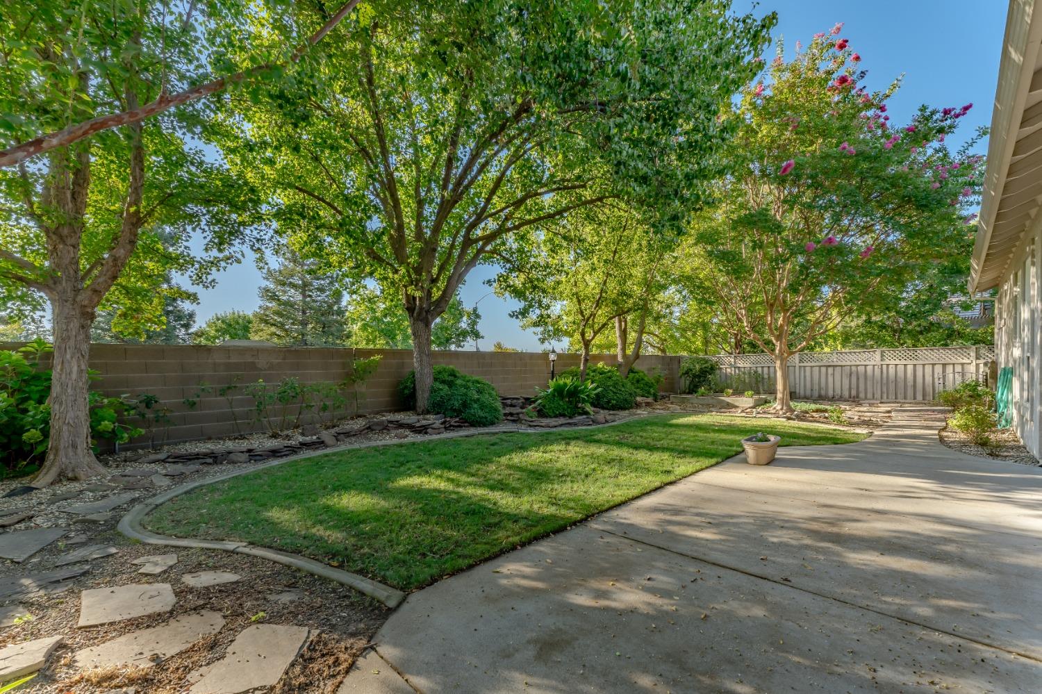 6108 Strawberry Station Loop