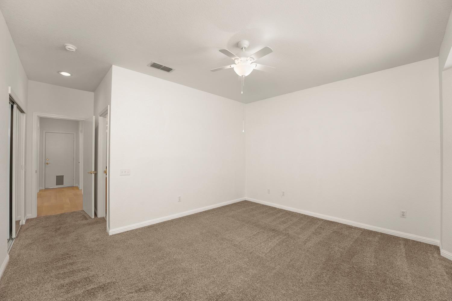 7453 Apple Hollow Loop