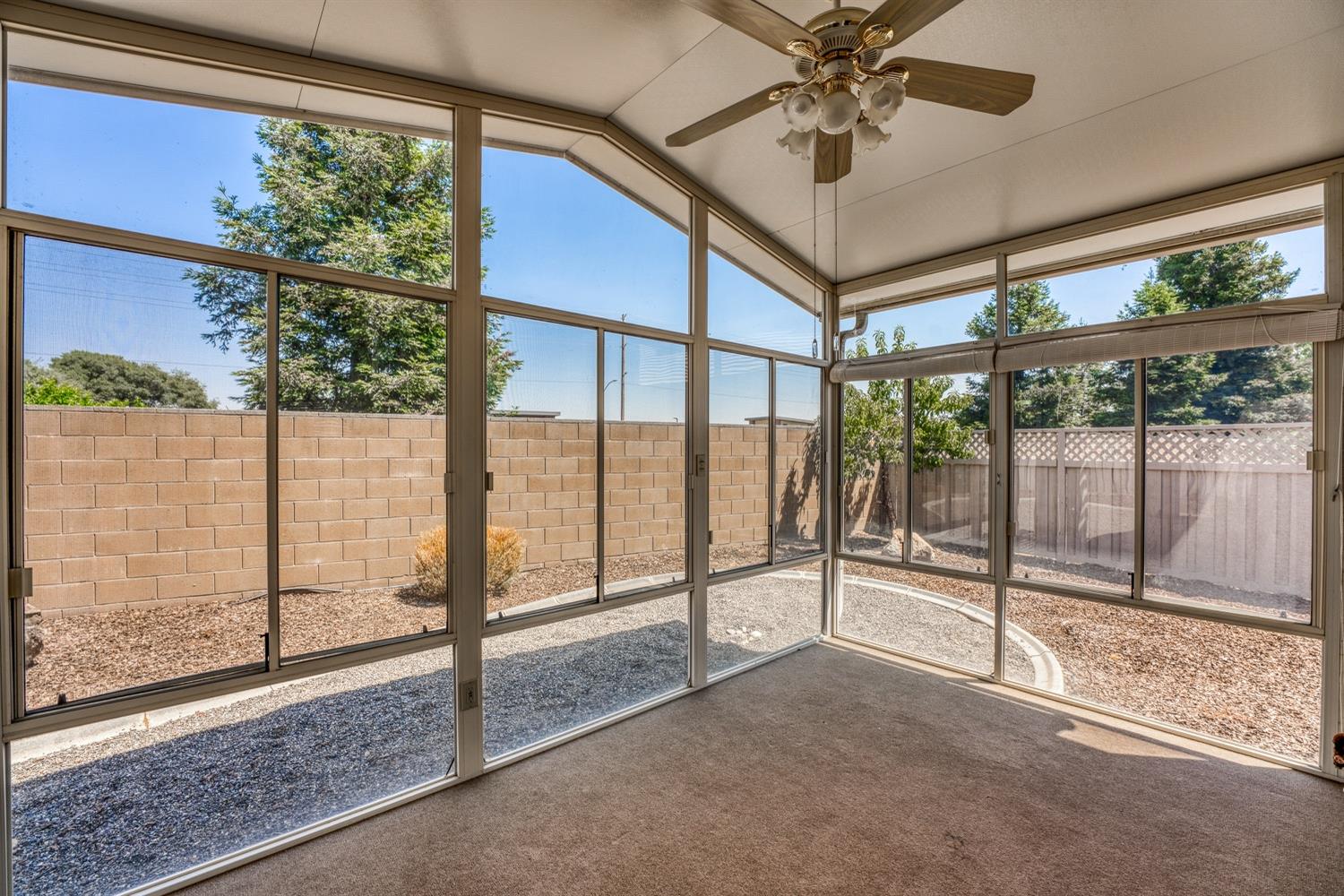 7453 Apple Hollow Loop