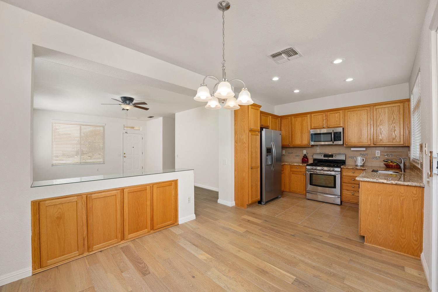 7453 Apple Hollow Loop